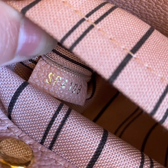 TRADING❤️Louis Vuitton Montaigne BB Rose pink leather crossbody - Picture 3 of 15